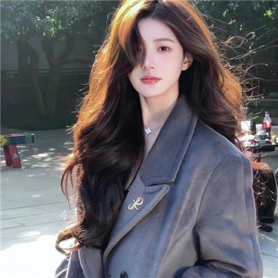 疯狗与格拉瑞小姐
